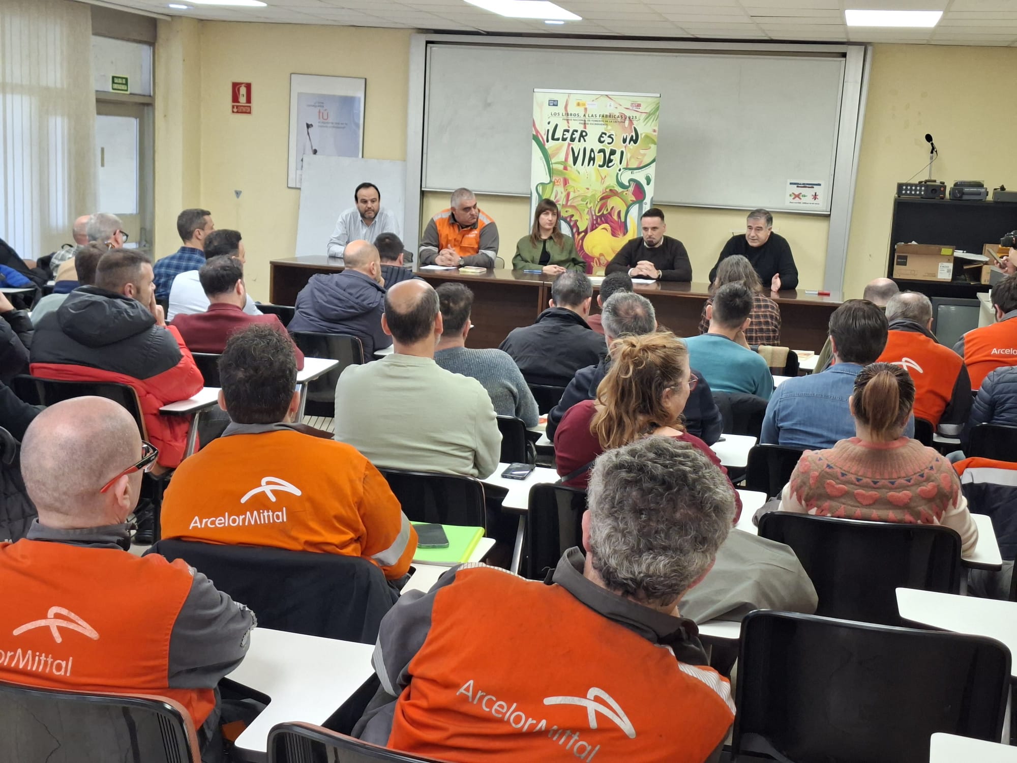 2026 02 05 LIBROS FABRICAS 3